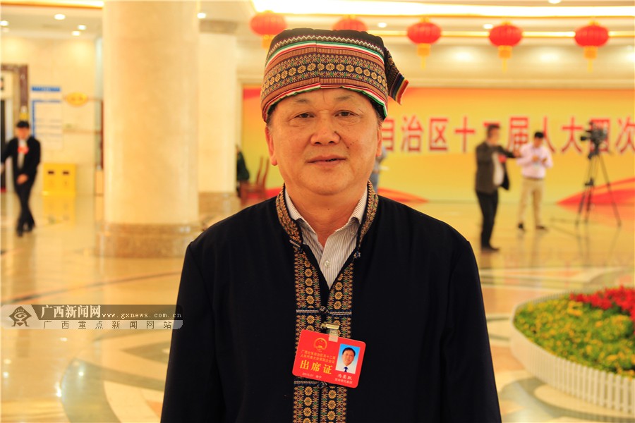 廣西兩會上的少數民族代表