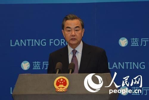 王毅:中國(guó)與非洲兄弟合作從不開(kāi)空頭支票