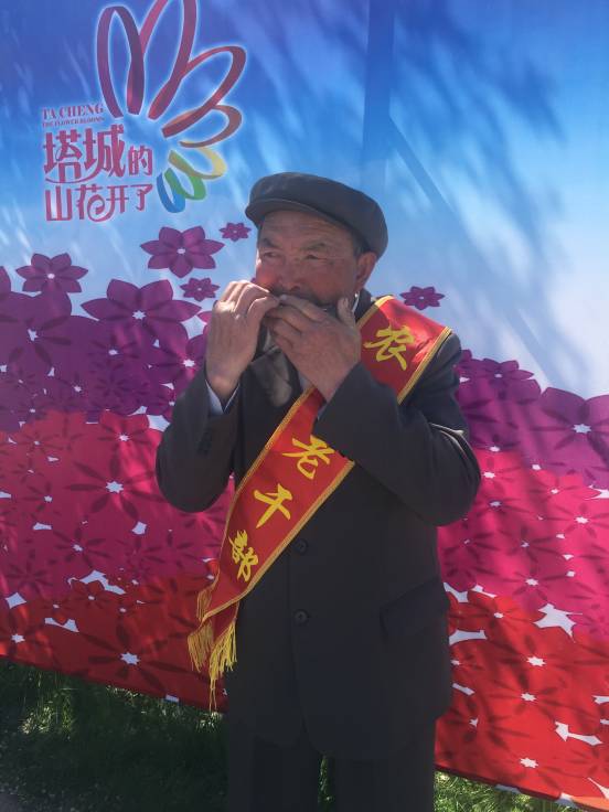 新疆老黨員不忘初心:共產黨員什么時候都不能脫離群眾