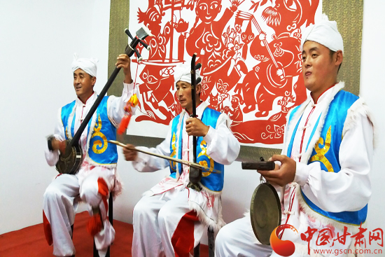 南梁說(shuō)唱——閃亮在黃土地上的明珠(組圖)