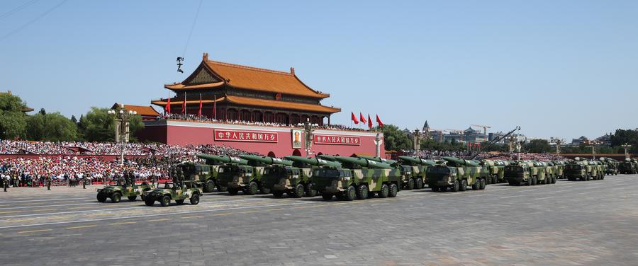 鍛造面向未來的勝戰(zhàn)之師——習(xí)主席和中央軍委領(lǐng)導(dǎo)推進軍隊戰(zhàn)斗力建設(shè)紀實