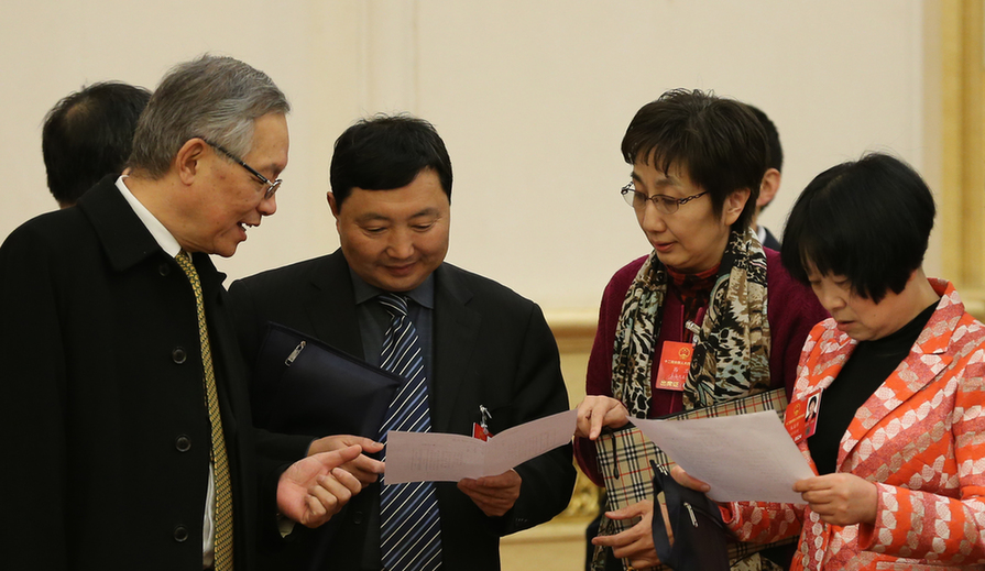 全國(guó)兩會(huì)：上海代表團(tuán)全體會(huì)議向媒體開(kāi)放