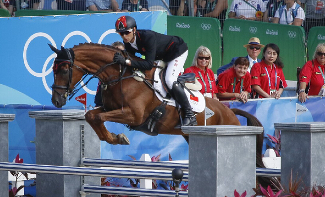 混血馬術(shù)選手華天與“堂.熱內(nèi)盧”奧運會第8！