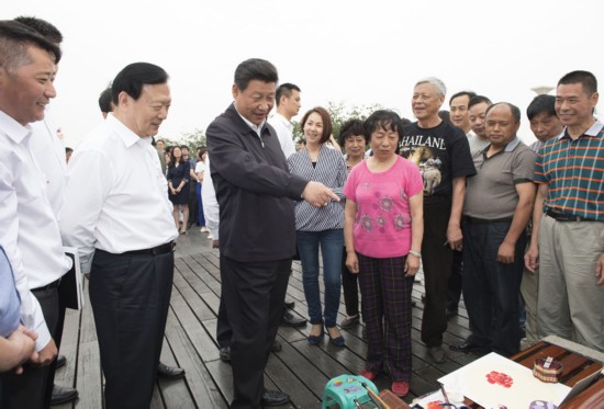 習(xí)近平:以人的城鎮(zhèn)化為核心