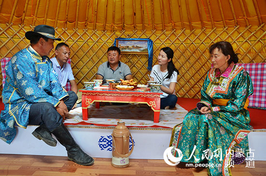 [治國(guó)理政新實(shí)踐·內(nèi)蒙古篇]內(nèi)蒙古：大力發(fā)揚(yáng)＂蒙古馬＂精神 著力推進(jìn)供給側(cè)改革