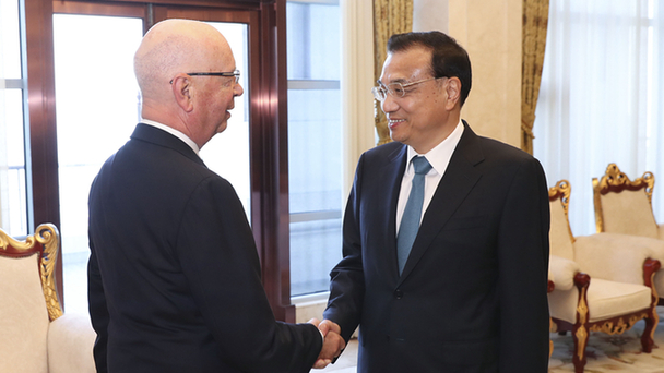 李克強會見世界經濟論壇主席施瓦布