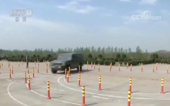 【中國人民解放軍建軍91周年】挑戰極限!一起去感受兵王不一樣的“速度與激情”