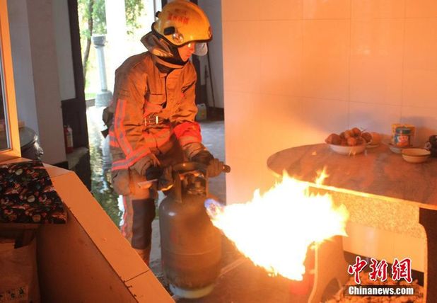 憑什么“軍人優先”?就憑這!