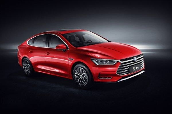 全面進(jìn)入造車新時(shí)代 比亞迪汽車強(qiáng)勢出擊北京車展