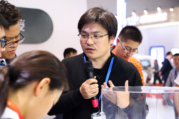 地平線自動(dòng)駕駛計(jì)算平臺(tái)Matrix及征程2.0處理器亮相北京車展