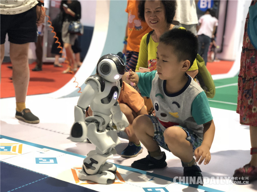 高顏值+神技能！一大波機器人“明星”亮相2018世界機器人大會