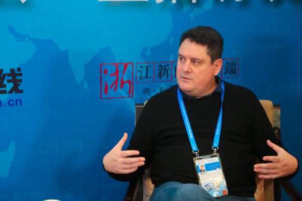 中歐數(shù)字協(xié)會主席魯乙己:中國應該成為第一個建立5G網(wǎng)絡的國家