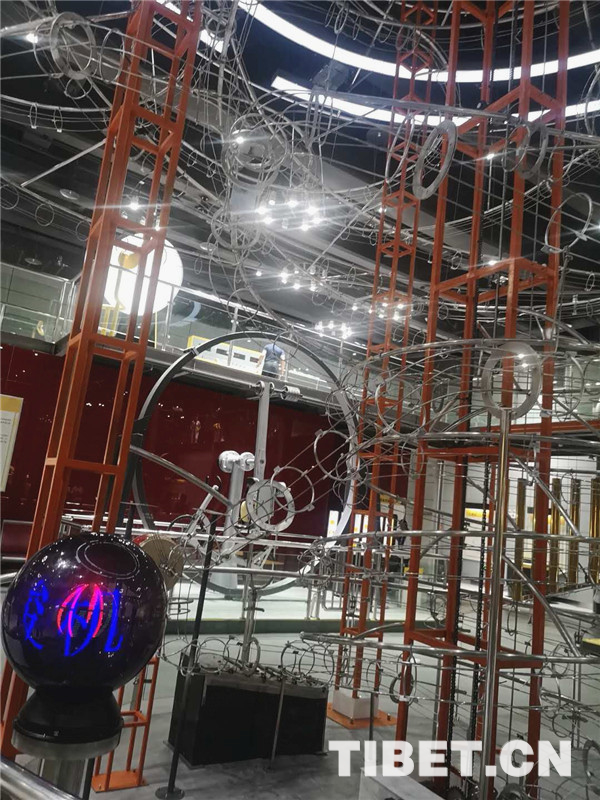 【新時代•幸福美麗新邊疆】帶你走進克拉瑪依科技館:抓住暑假的尾巴一起“玩轉”科學