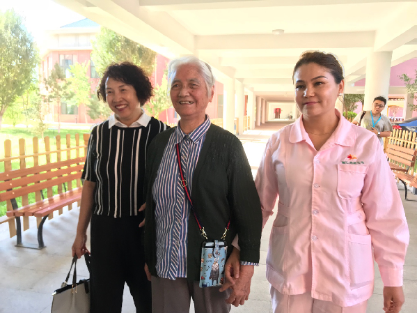 【新時代·幸福美麗新邊疆】克拉瑪依黑油山老年社區:溫馨社區幸福長 點亮回憶追青春