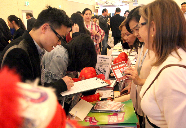 英國前教育大臣:為中國學(xué)子開啟赴英留學(xué)之門