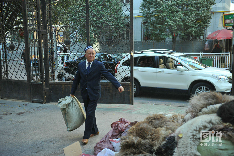 圖說中國人的生活：伊力扎提的古爾邦節