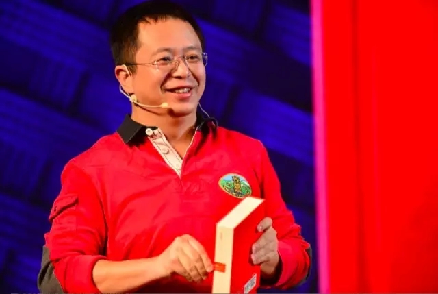 頻為黨報(bào)寫(xiě)文章，周鴻祎化身“創(chuàng)業(yè)公知”