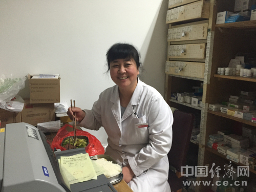 【網絡媒體走轉改】年三十值班的醫護人員(組圖)