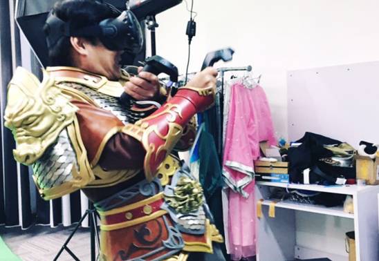 “史上最會玩老爸”60后父親當實習生玩cosplay