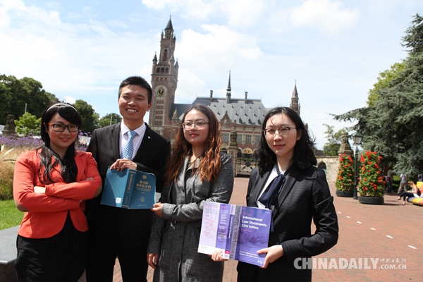 中國留學(xué)生“踢館”南海爭端仲裁庭:你們無權(quán)管轄，裁決無效！