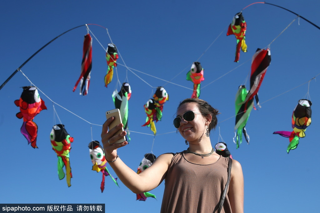 俄羅斯喀山風箏節 追逐藍天童趣滿滿