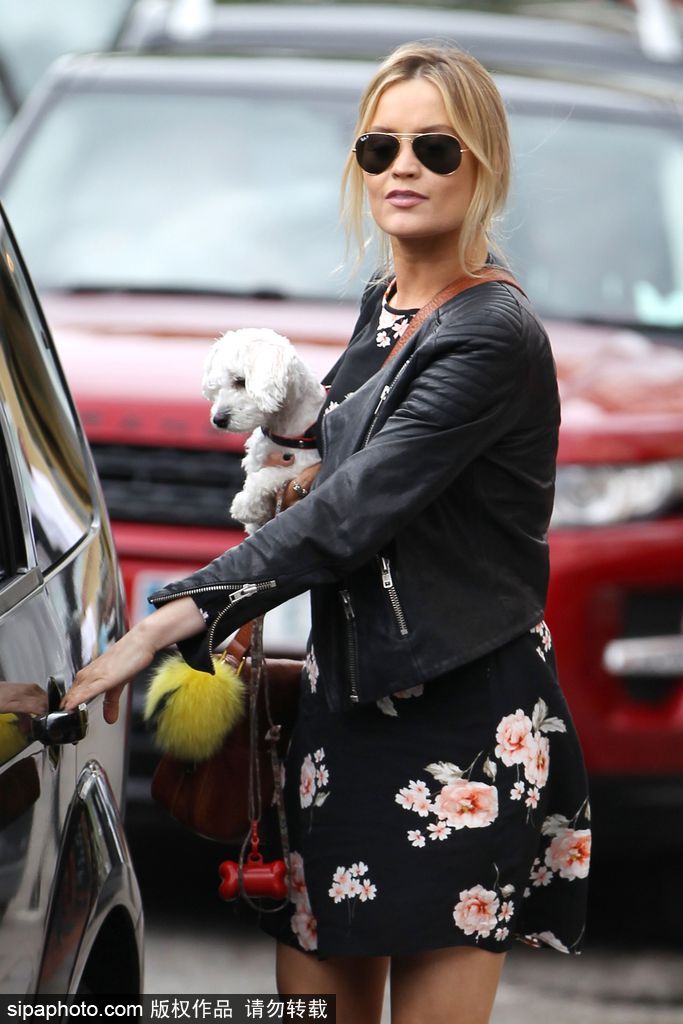 雷朋 鏡面……哪個(gè)明星的墨鏡最拉風(fēng)？