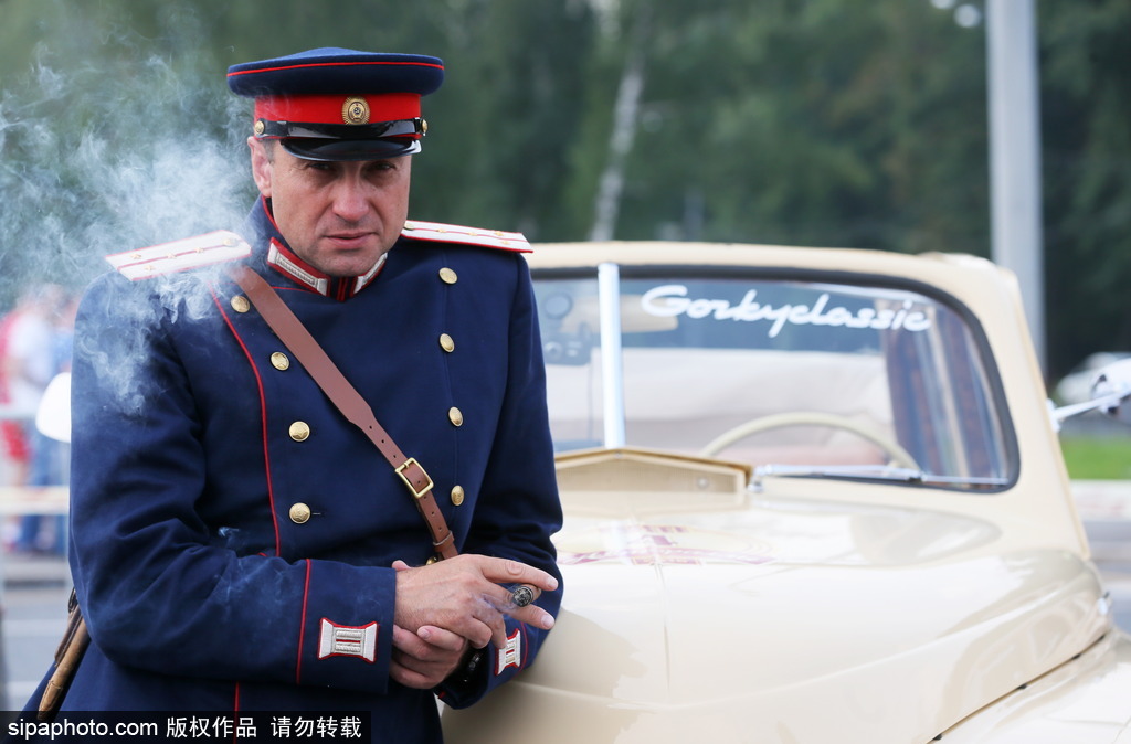 稀有古董車大集結 莫斯科舉行復古車游行