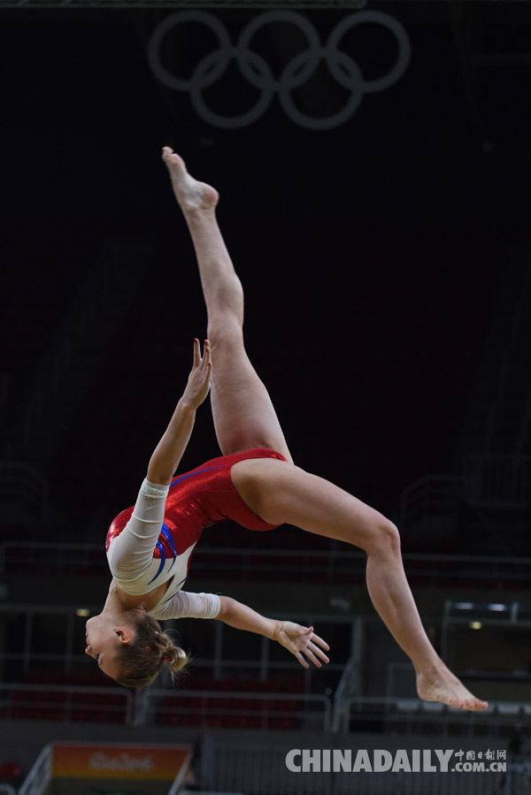 俄羅斯體操名將穆斯塔芬娜備戰里約奧運會（圖）