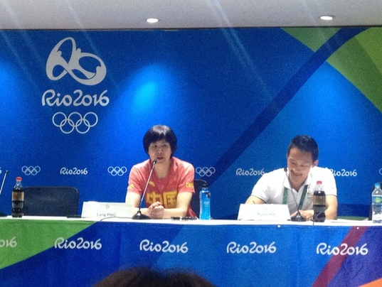 郎平談中國女排奪冠:作為教練很幸運(yùn) 要把女排精神傳承下去