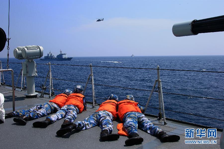 中俄“海上聯合—2016”軍事演習舉行海上聯合行動演練
