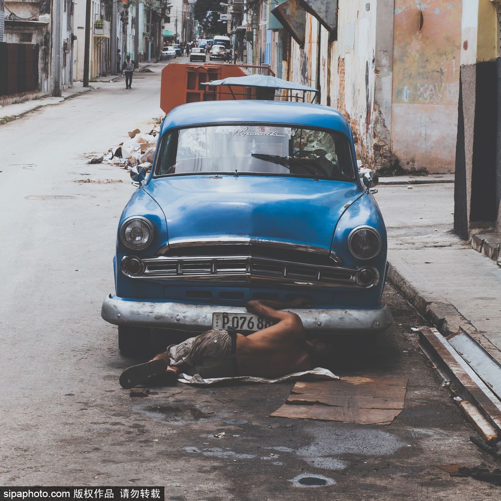 攝影師周游世界 用鏡頭記錄各國絕美風(fēng)光