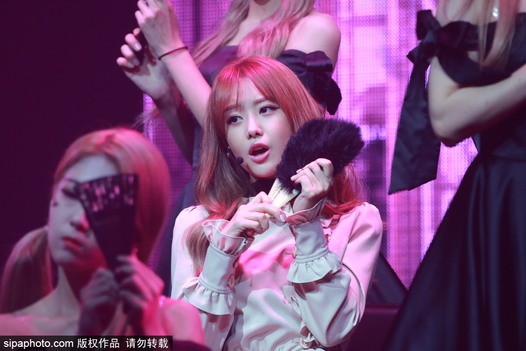 Secret 宋枝恩迷你專輯showcase 現(xiàn)場(chǎng)勁歌熱舞性感來(lái)襲