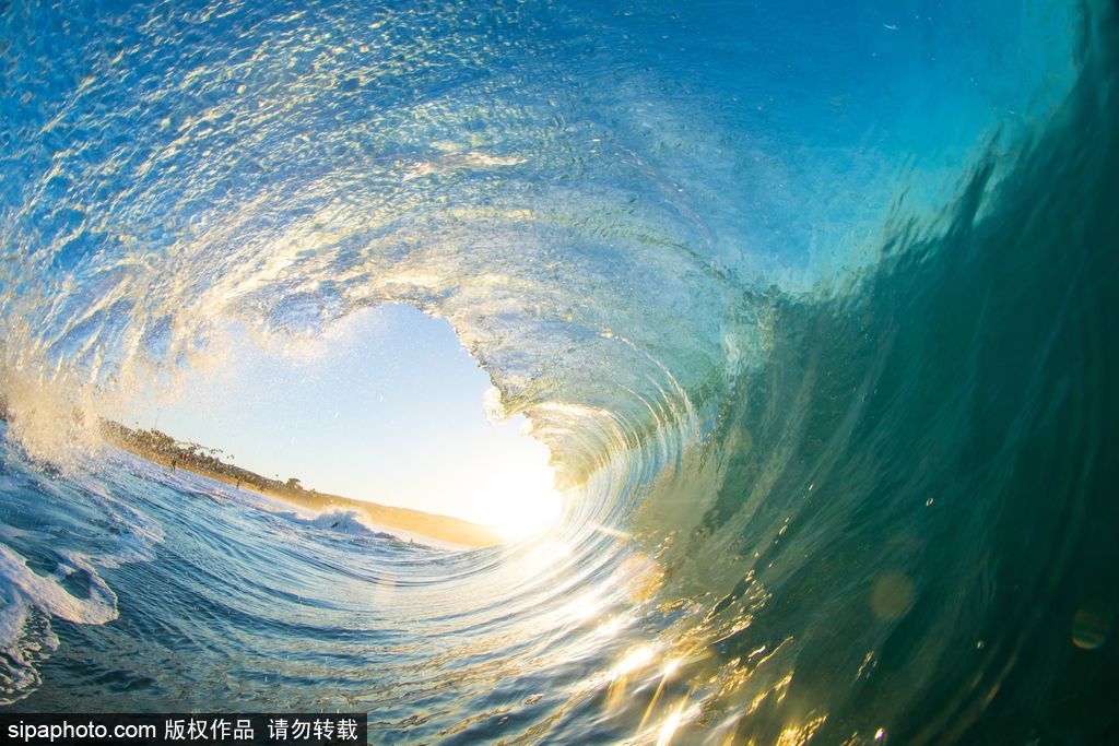 一切都與大海有關 沖浪攝影師獨特視角展示海洋魅力