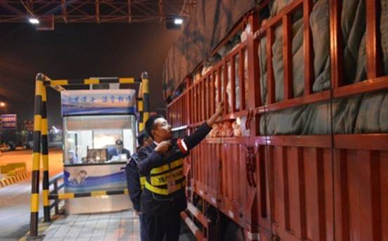 國慶節，向堅守在工作崗位上的人致敬