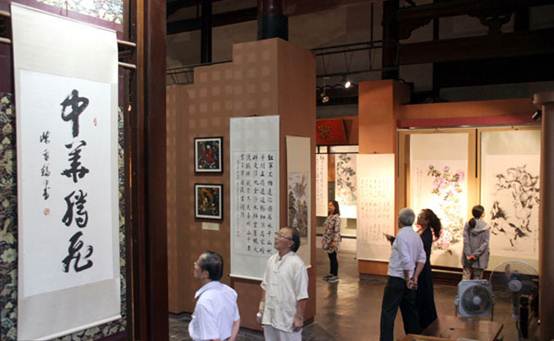 傳遞長征精神展現紅色氣質 各地舉辦長征勝利80周年展覽