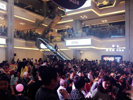 讓地產商眼紅的黃金周奇跡出自誰手?