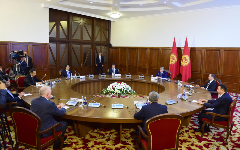 李克強就上海合作組織未來發展提出六大倡議