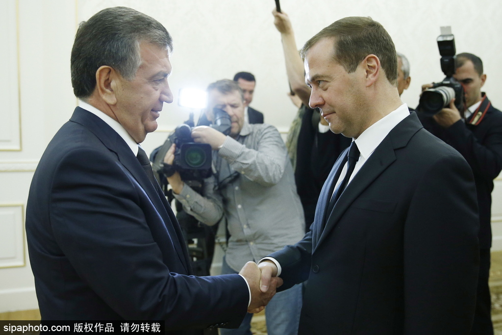 記者節(jié) 盤點(diǎn)鏡頭背后國外媒體人的“洪荒之力”