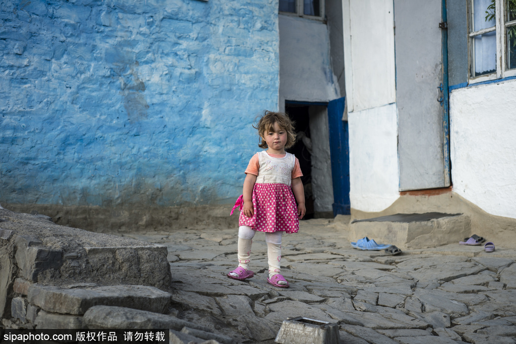 高加索深山里的古老村莊 原生態淳樸生活愜意悠閑