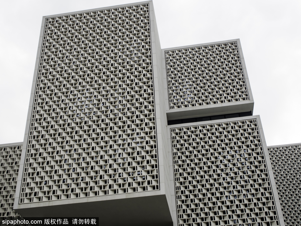 建筑最瘋狂：盤點(diǎn)2016中國各地“奇葩”建筑