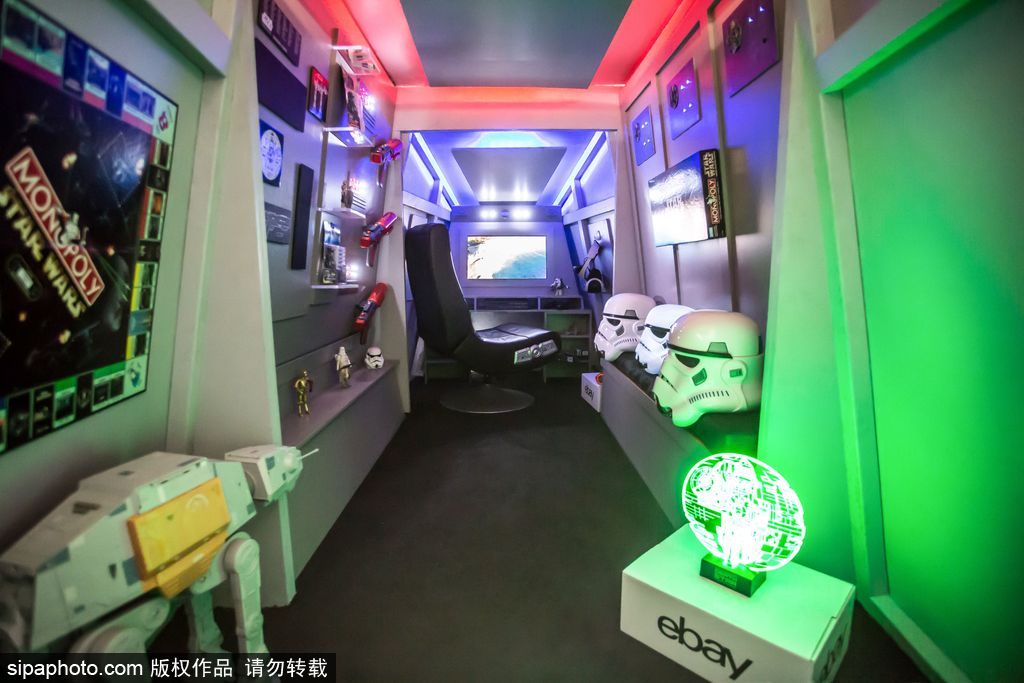 英骨灰級《星球大戰》粉絲為兒子仿造“戰車”