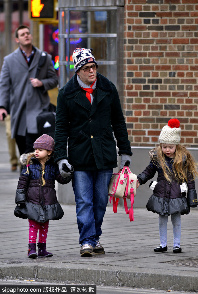 又到一年開學(xué)季 盤點好萊塢萌娃星二代上學(xué)路