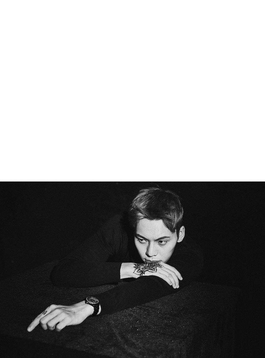 陳偉霆“極簡主義”造型 詮釋型男獨特范本