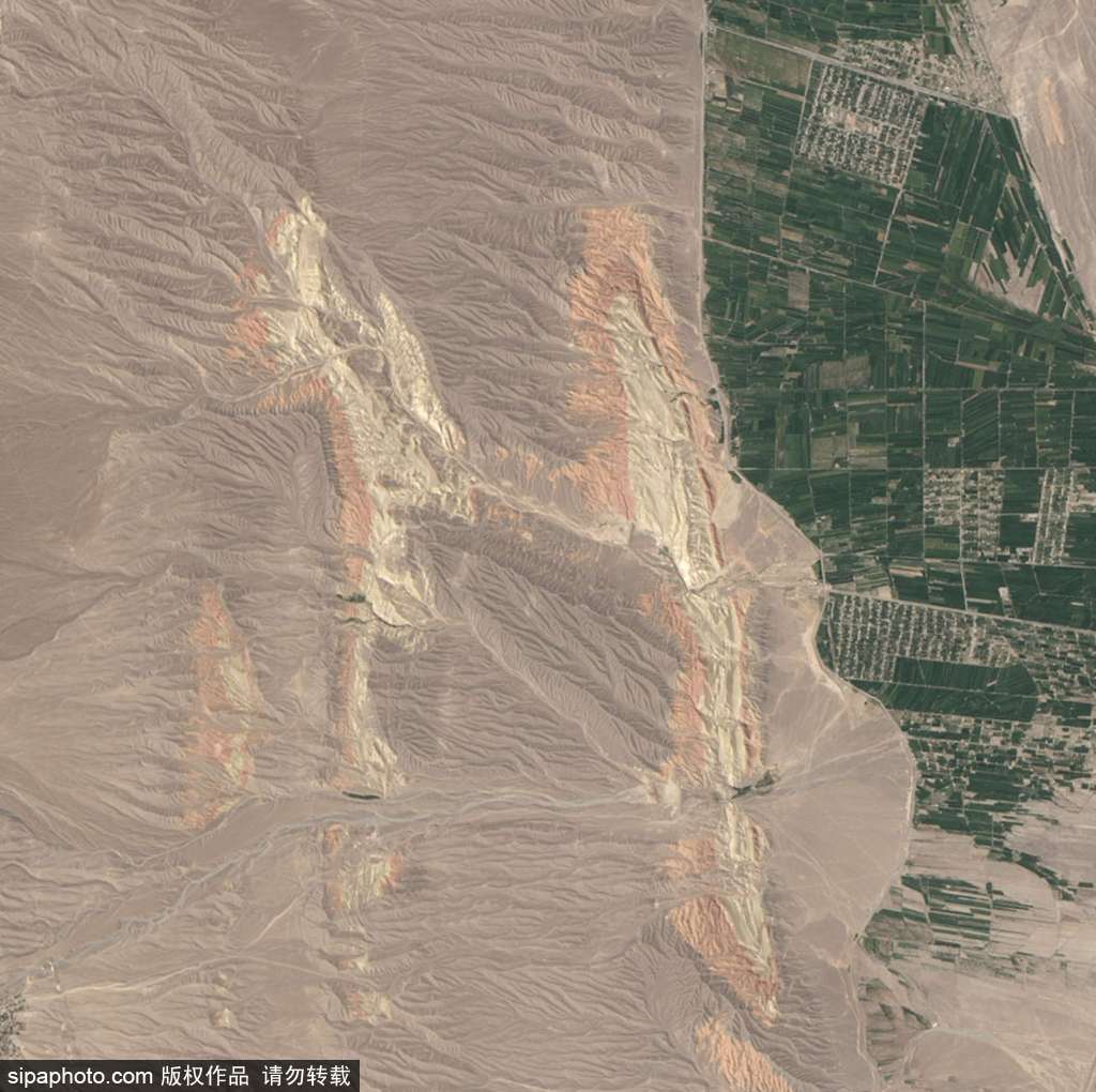 盤(pán)點(diǎn)NASA地球“素顏照” 閱盡全球景色