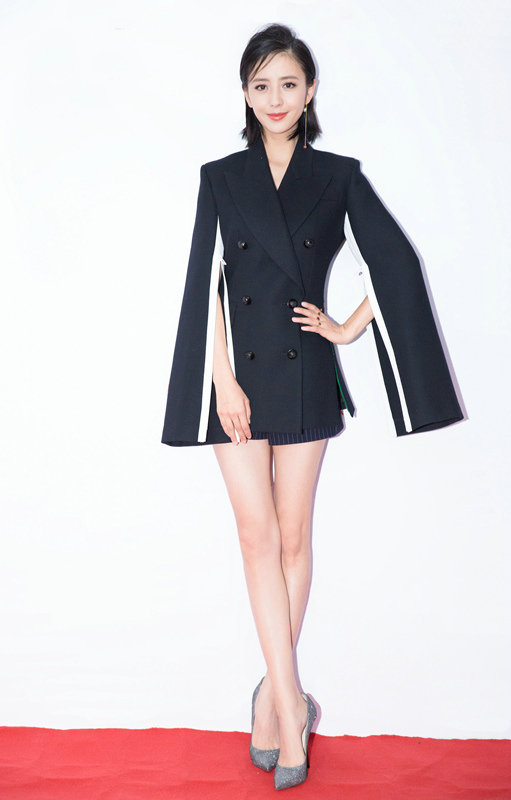 換季發愁穿什么？明星早春穿搭為你做示范