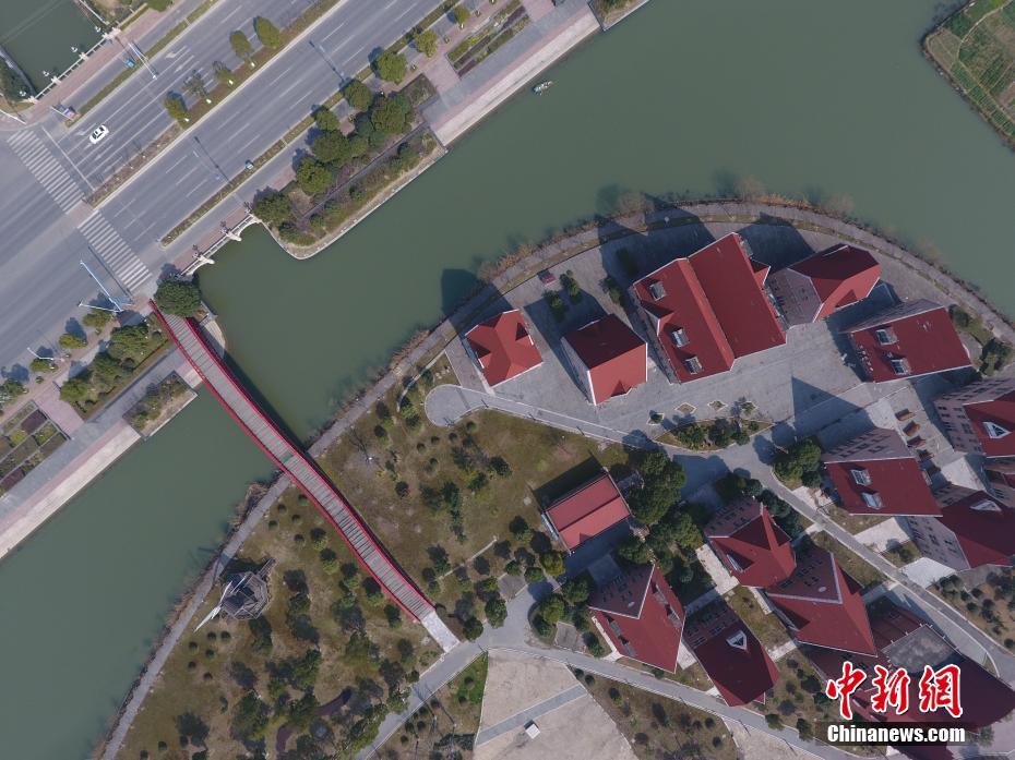 蘇州人工島荒廢10年 曾規劃CBD建高端商鋪