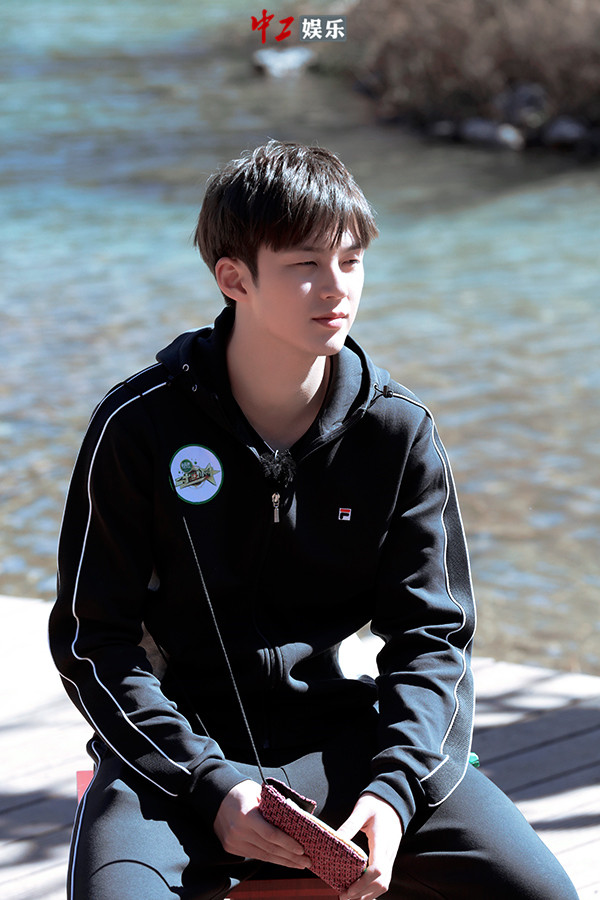 《二十四小時》“時空水手”麗江上演尋龍記 陳坤賣萌闖關