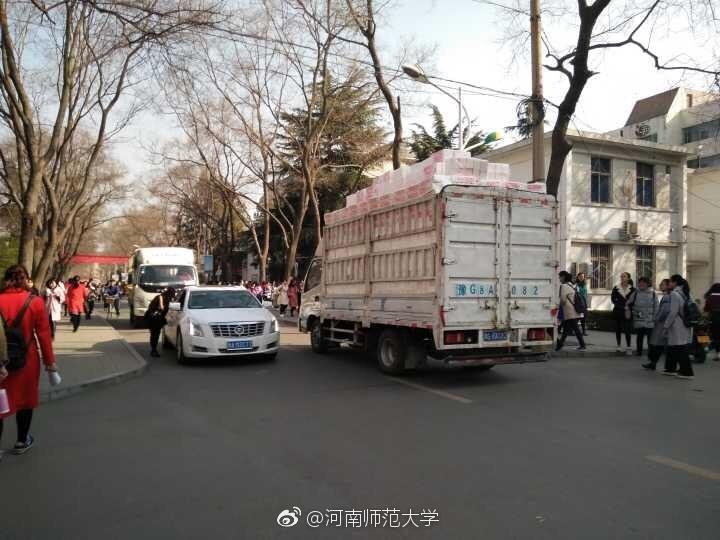 貼心！河南一高校為女生發衛生紙福利