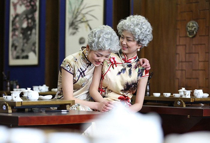 年老的自己是什么樣？準空姐化妝體驗18歲到70歲（組圖）