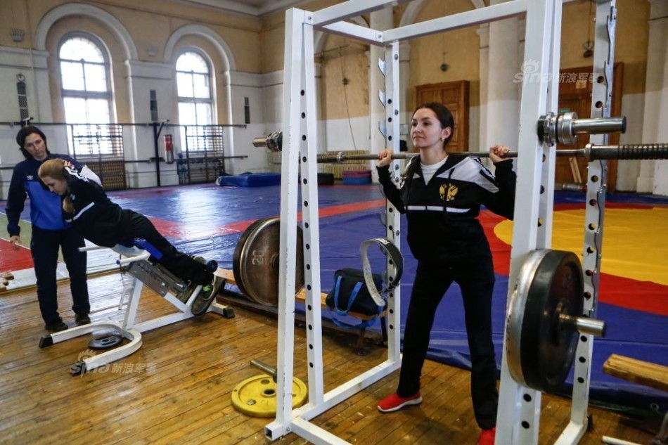 高顏值高材生！俄航天學院培養美女間諜讀圖員